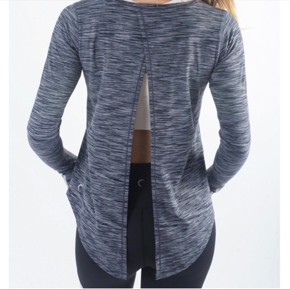 ZYIA womens active long sleeve tie back size M - Picture 3 of 6